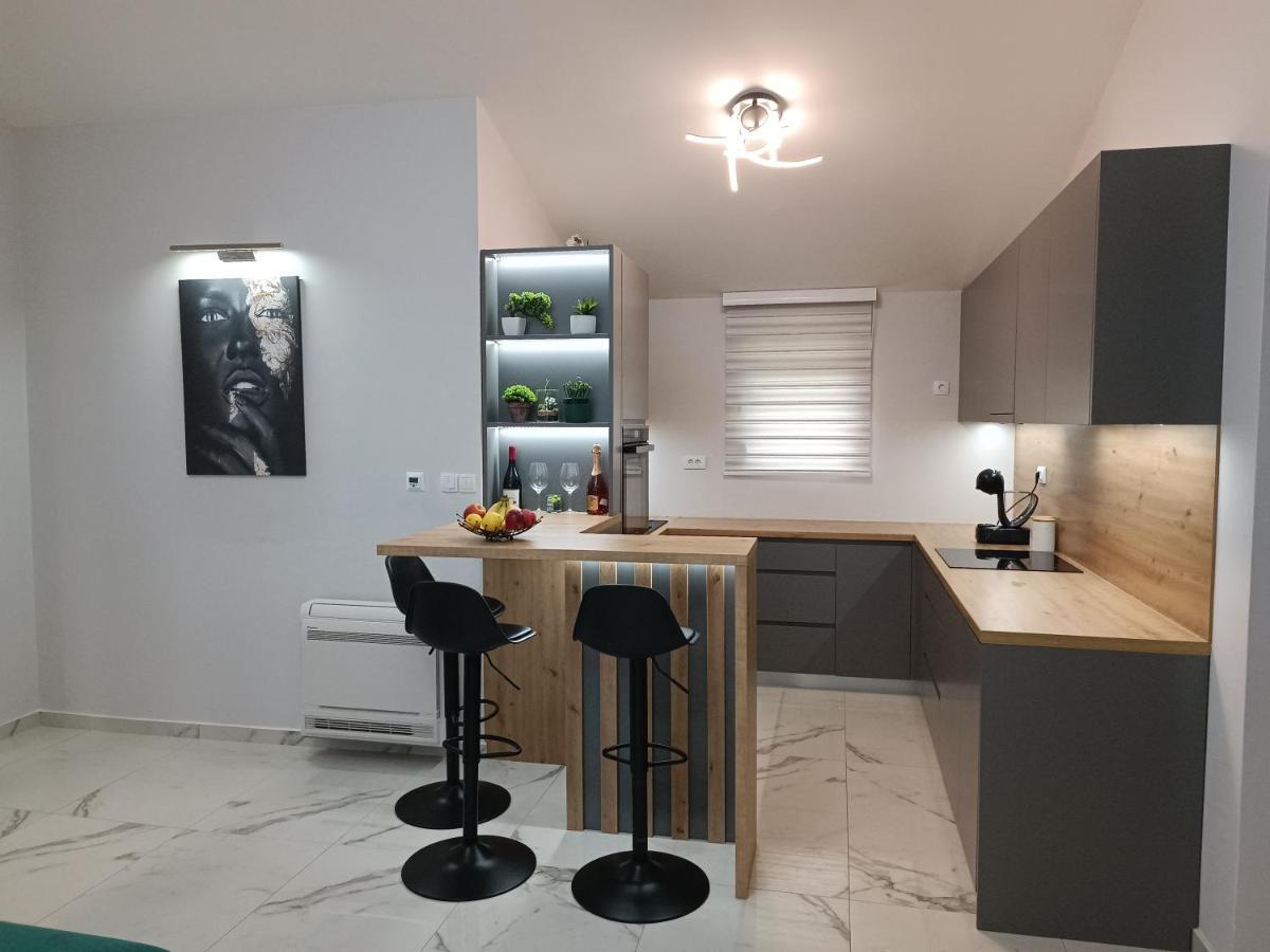 Solis Apartments Κότορ Εξωτερικό φωτογραφία
